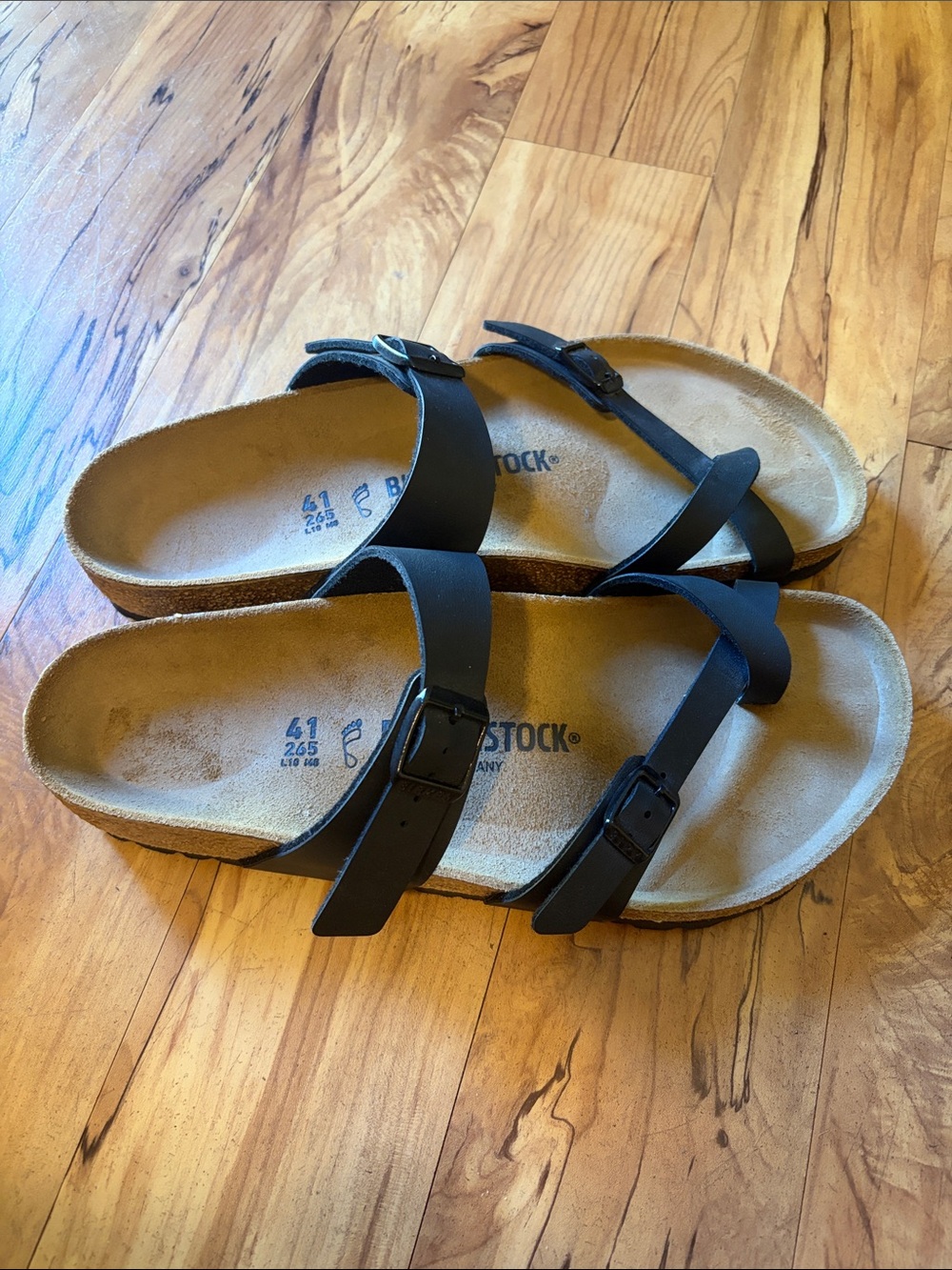 BIRKENSTOCK Black UNISEX Mayari Birko-Flor Sandals W/Crisscross Adj Straps EUC